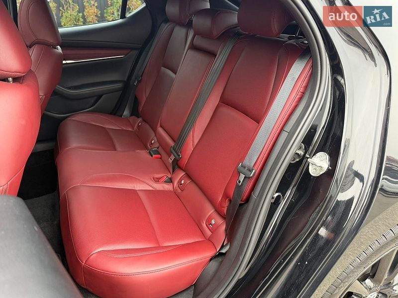 Хетчбек Mazda 3 2022 в Києві