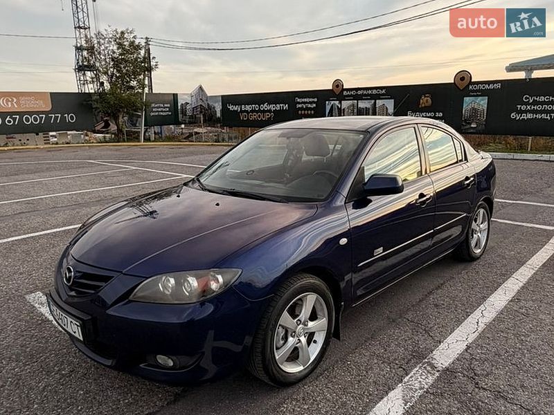 Седан Mazda 3 2005 в Чернівцях
