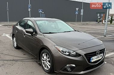 Седан Mazda 3 2016 в Боярке