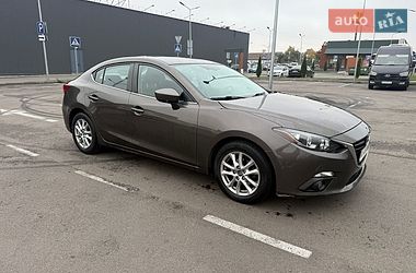 Седан Mazda 3 2016 в Боярці