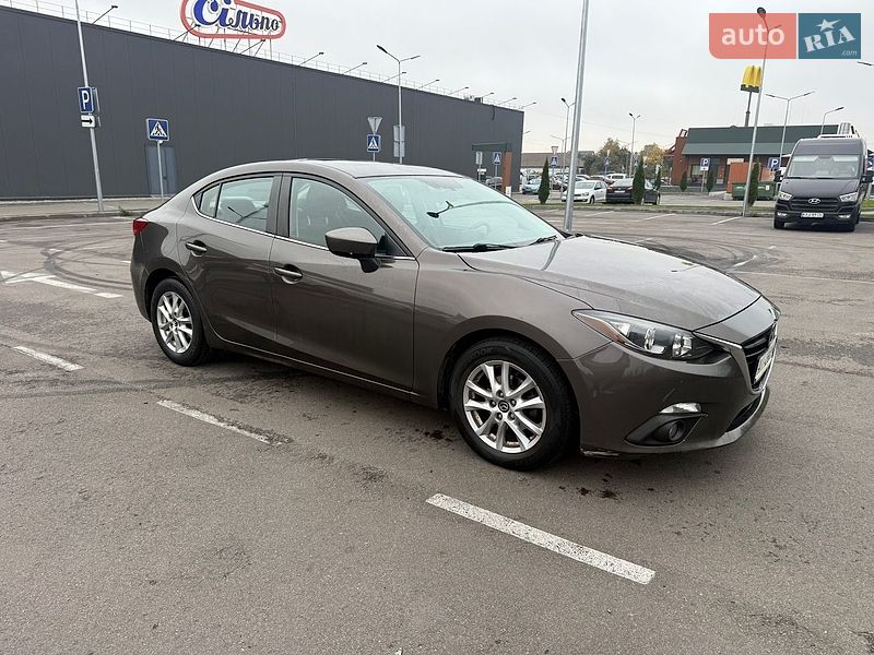 Седан Mazda 3 2016 в Боярці