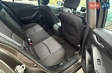 Седан Mazda 3 2016 в Боярці