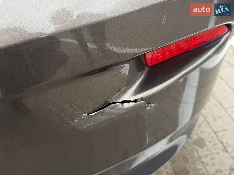 Седан Mazda 3 2016 в Боярці