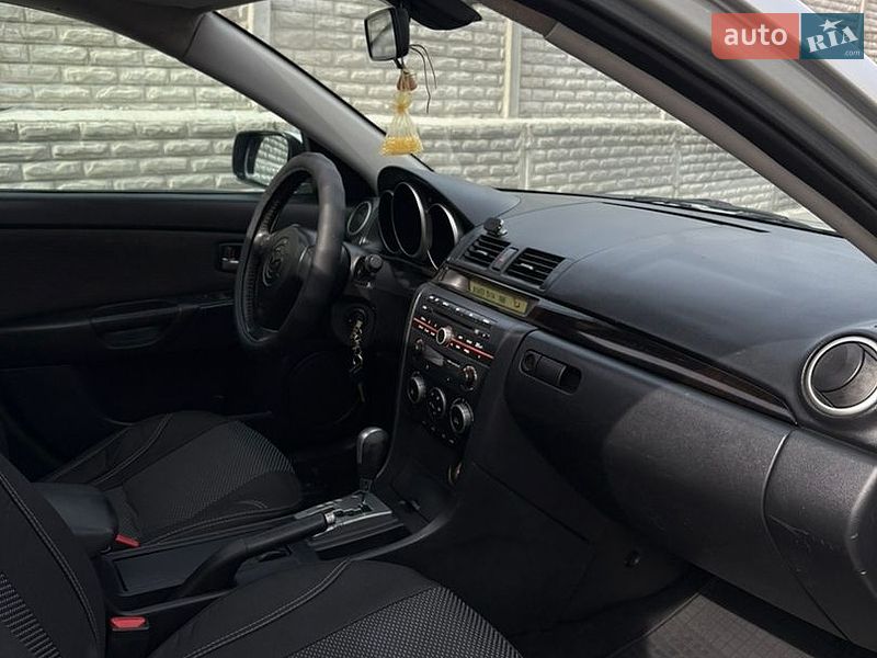 Седан Mazda 3 2007 в Одесі