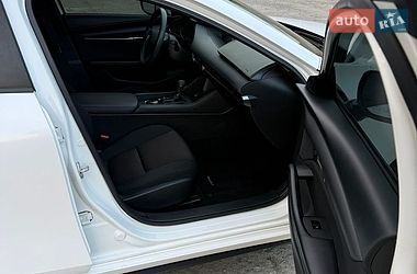 Седан Mazda 3 2023 в Києві