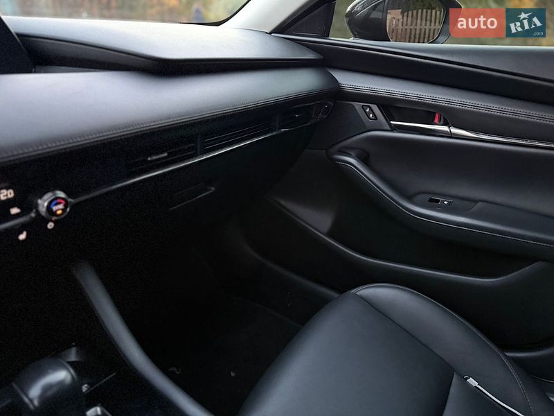 Седан Mazda 3 2024 в Днепре фото 14 Седан Mazda 3 2024 в Днепре