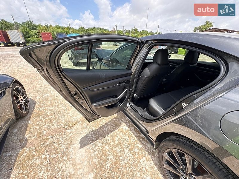 Седан Mazda 3 2025 в Полтаві