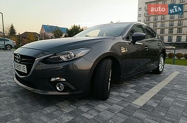 Хетчбек Mazda 3 2015 в Мукачевому