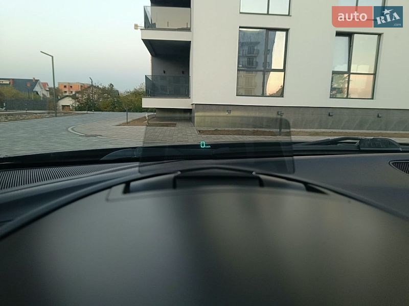 Хетчбек Mazda 3 2015 в Мукачевому