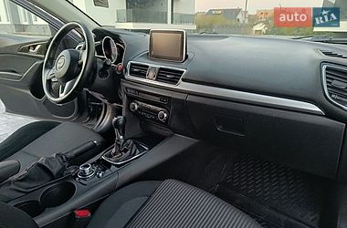 Хетчбек Mazda 3 2015 в Мукачевому