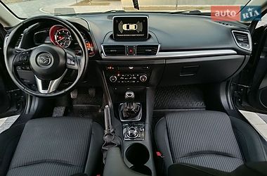 Хетчбек Mazda 3 2015 в Мукачевому