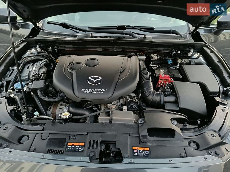 Хетчбек Mazda 3 2015 в Мукачевому