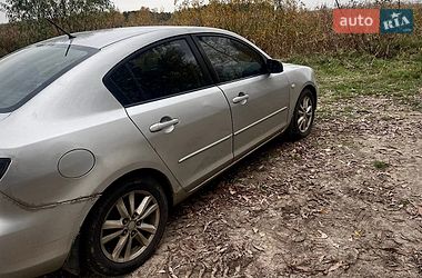 Седан Mazda 3 2006 в Киеве