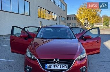 Седан Mazda 3 2014 в Стрые