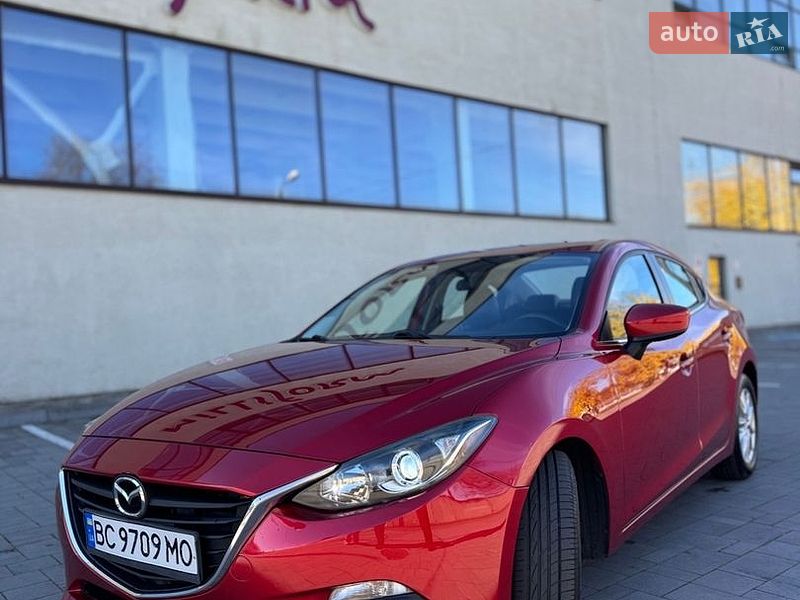 Седан Mazda 3 2014 в Стрые