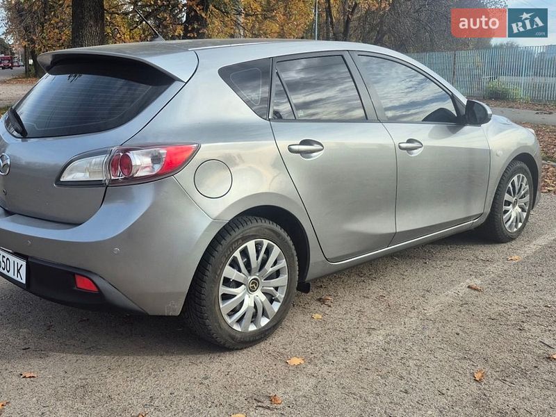 Хэтчбек Mazda 3 2009 в Полтаве