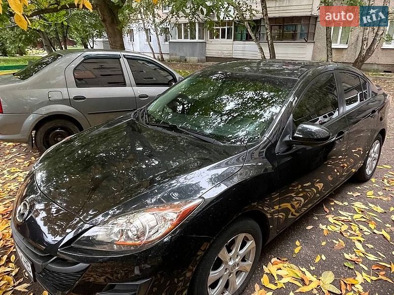 Седан Mazda 3 2010 в Кропивницком