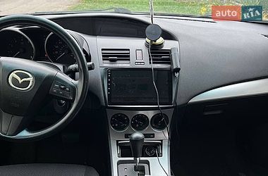 Седан Mazda 3 2010 в Кропивницком