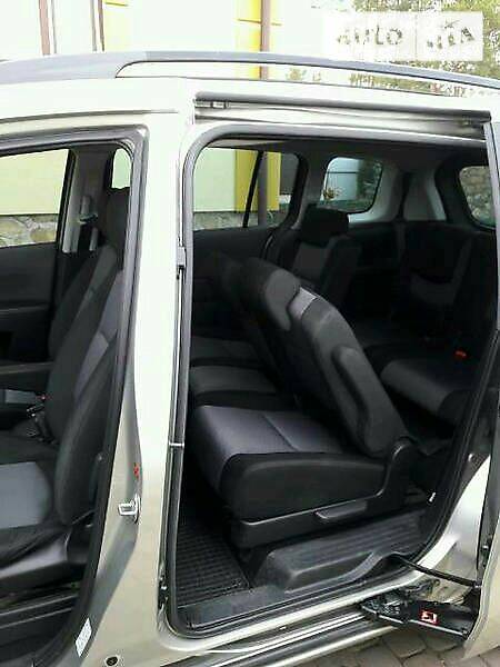 Мінівен Mazda 5 2007 в Сарнах