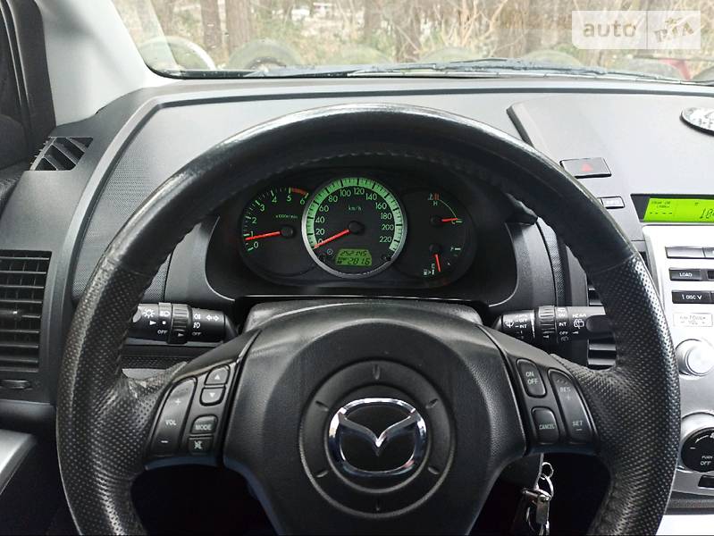 Мінівен Mazda 5 2007 в Львові