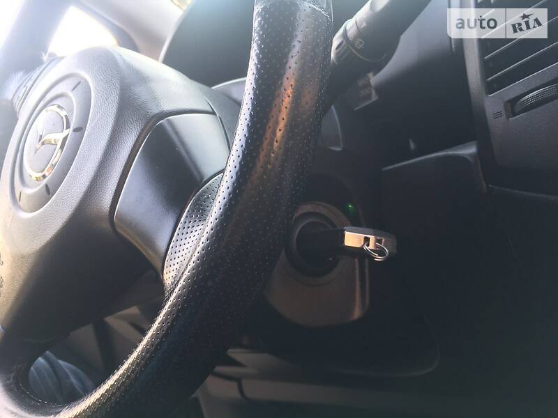 Мінівен Mazda 5 2006 в Києві фото 10 Мінівен Mazda 5 2006 в Києві