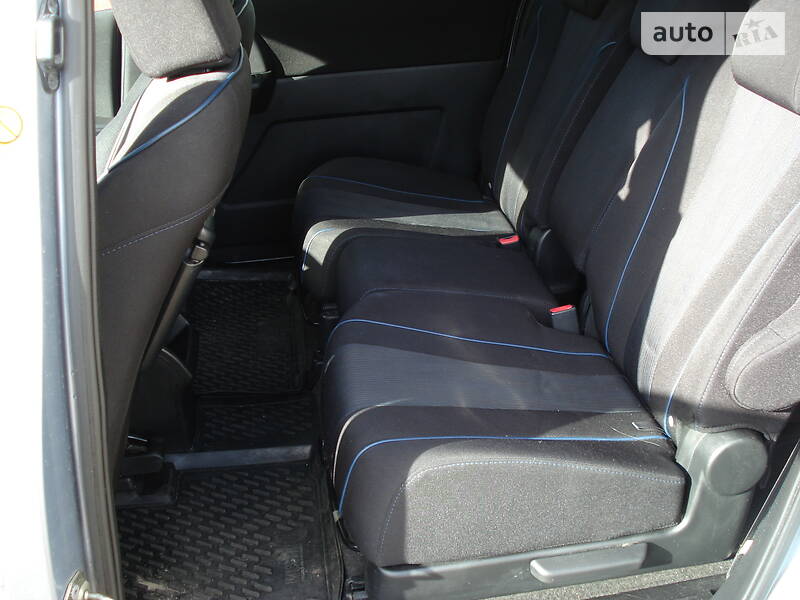 Мінівен Mazda 5 2011 в Самборі