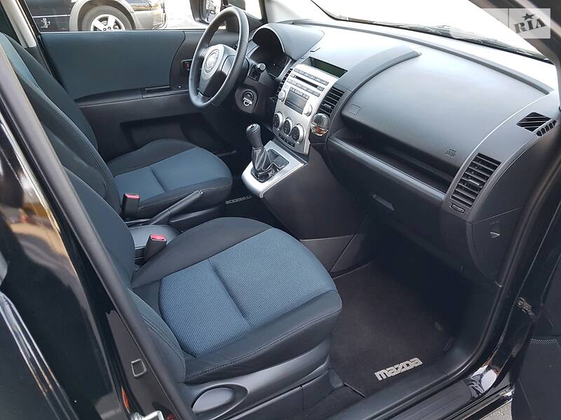 Мінівен Mazda 5 2007 в Києві