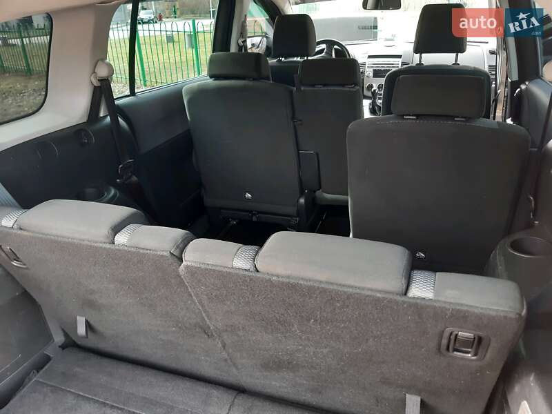 Минивэн Mazda 5 2007 в Ивано-Франковске