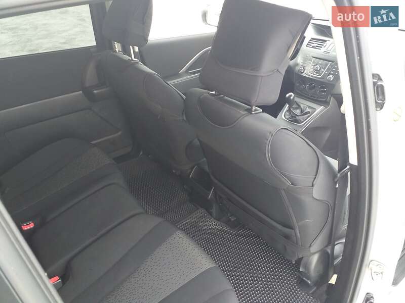 Минивэн Mazda 5 2012 в Ужгороде