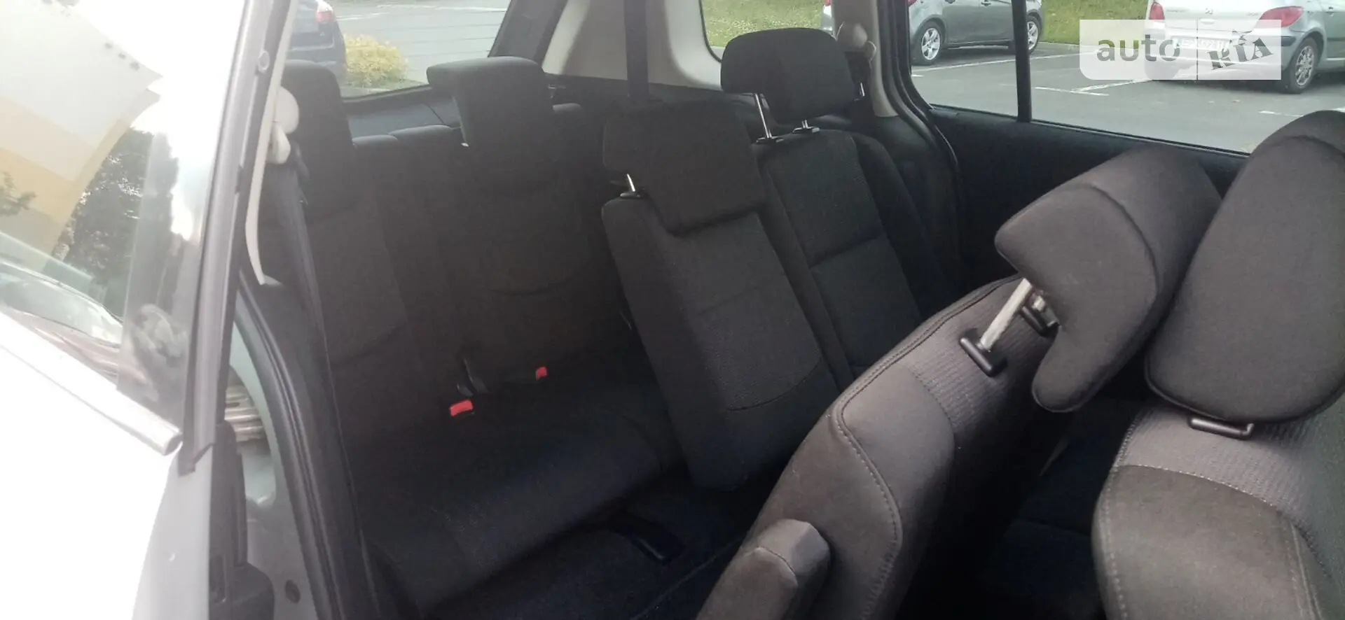 2010 Mazda 5 - мініатюра 2
