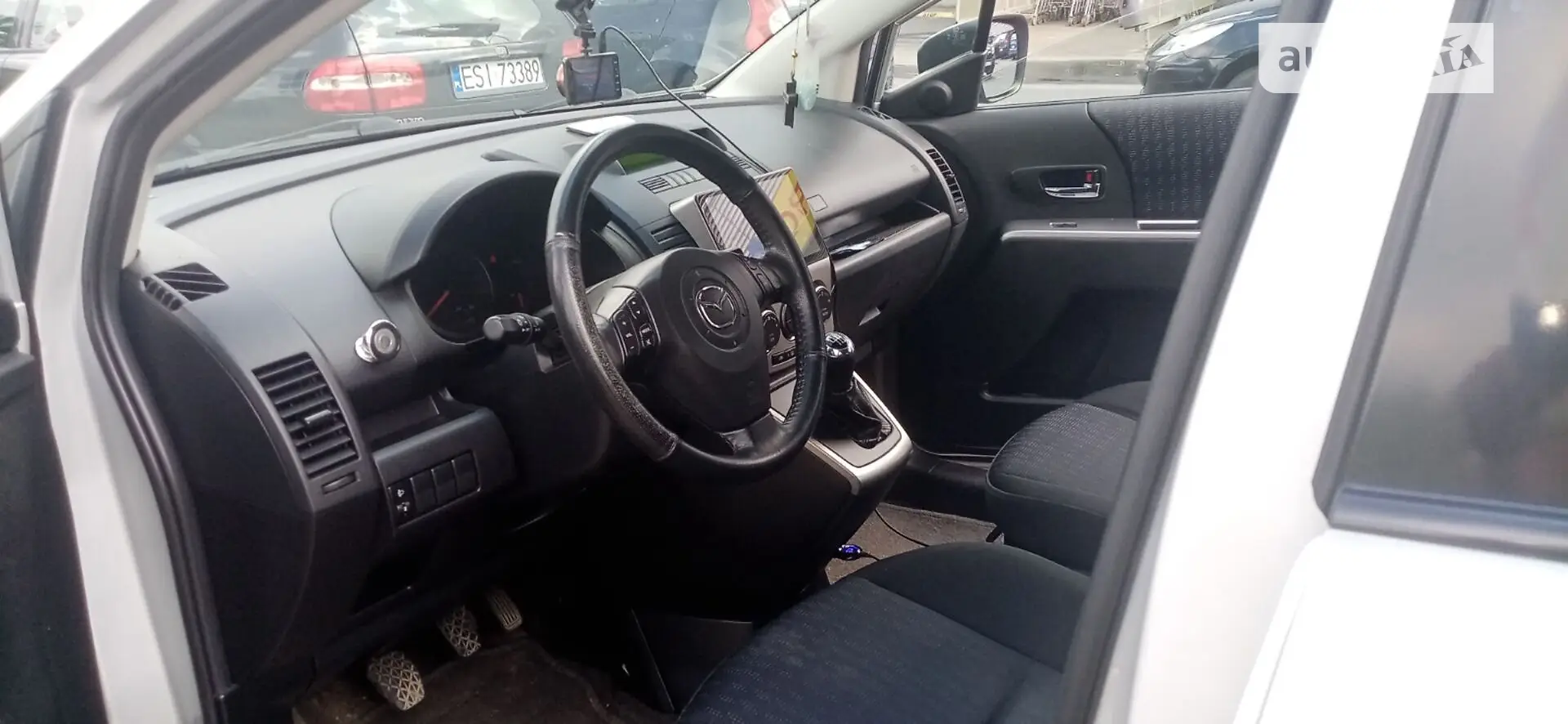 2010 Mazda 5 - мініатюра 13