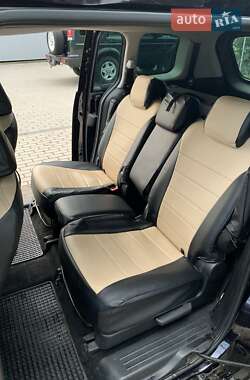 Мінівен Mazda 5 2008 в Хмільнику