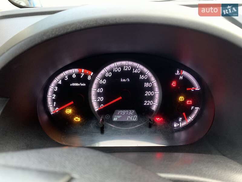 Мінівен Mazda 5 2008 в Хмільнику