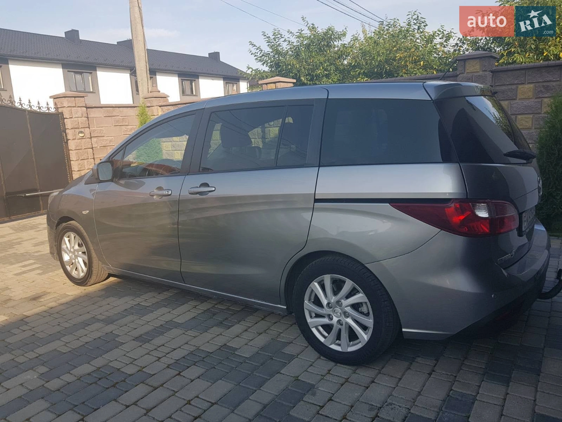2010 Mazda 5 - мініатюра 5