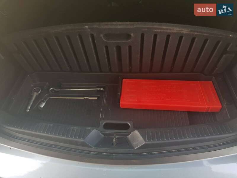 Минивэн Mazda 5 2010 в Ровно фото 8 Минивэн Mazda 5 2010 в Ровно