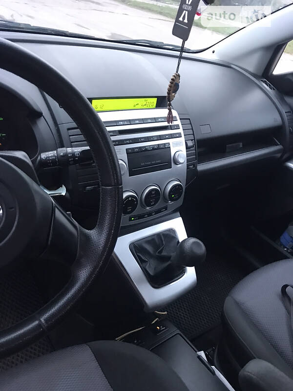 Минивэн Mazda 5 2006 в Овруче