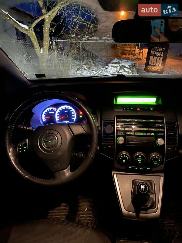 Мінівен Mazda 5 2009 в Новояворівську