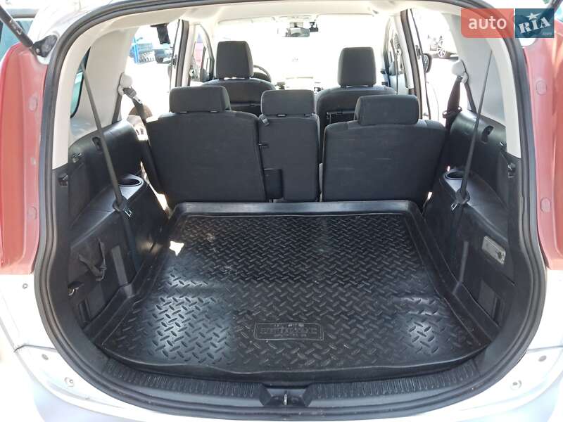 Мінівен Mazda 5 2008 в Дніпрі