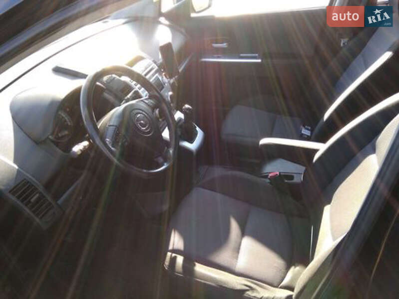 Мінівен Mazda 5 2006 в Фастові
