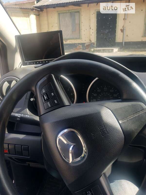 Минивэн Mazda 5 2015 в Харькове