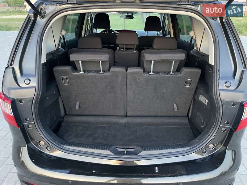 Минивэн Mazda 5 2012 в Харькове