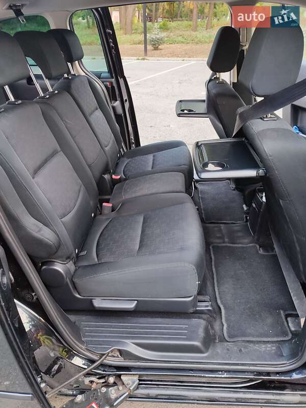 Минивэн Mazda 5 2008 в Краматорске