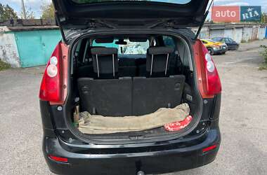 Минивэн Mazda 5 2005 в Каменском