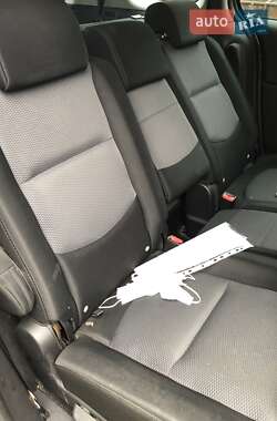 Минивэн Mazda 5 2006 в 