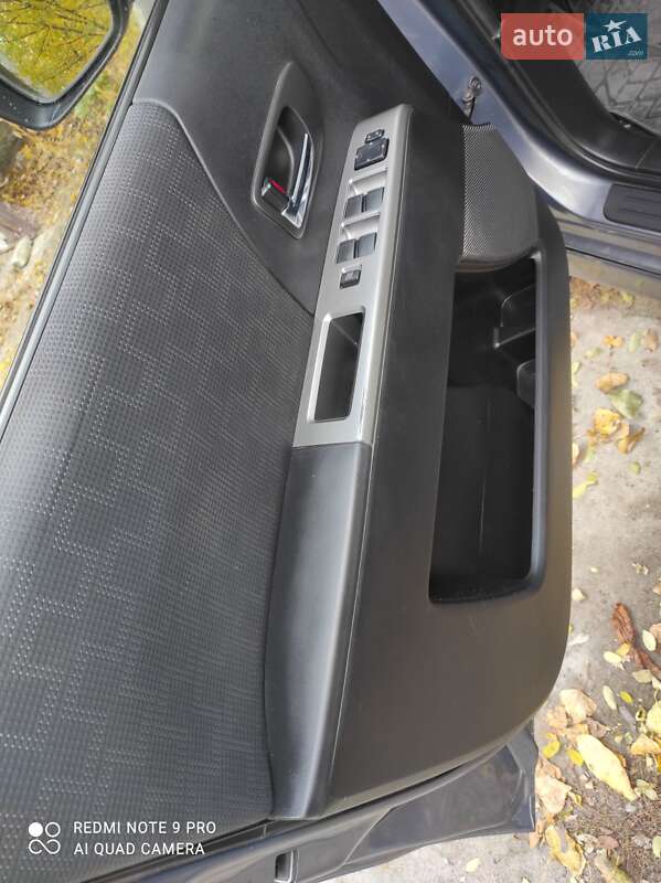 Минивэн Mazda 5 2008 в Павлограде