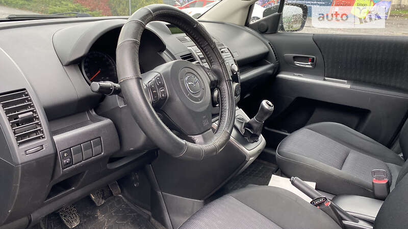 Минивэн Mazda 5 2010 в Ивано-Франковске