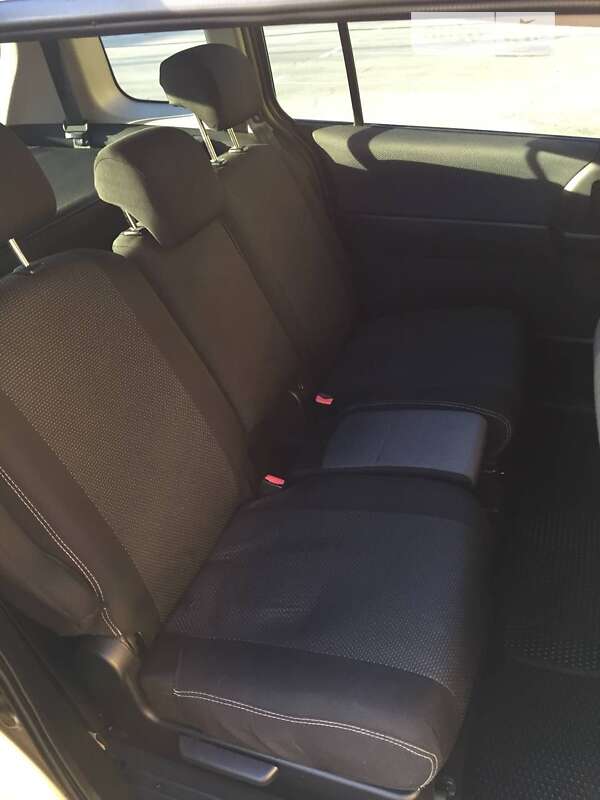 Минивэн Mazda 5 2007 в Киеве фото 15 Минивэн Mazda 5 2007 в Киеве