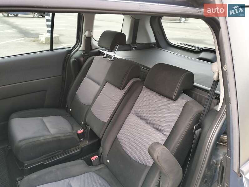 Мінівен Mazda 5 2006 в Івано-Франківську