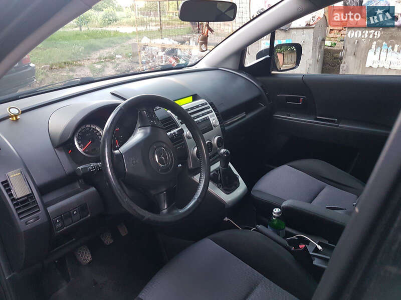 Минивэн Mazda 5 2005 в Умани