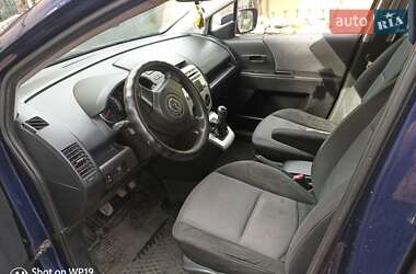 Минивэн Mazda 5 2006 в 